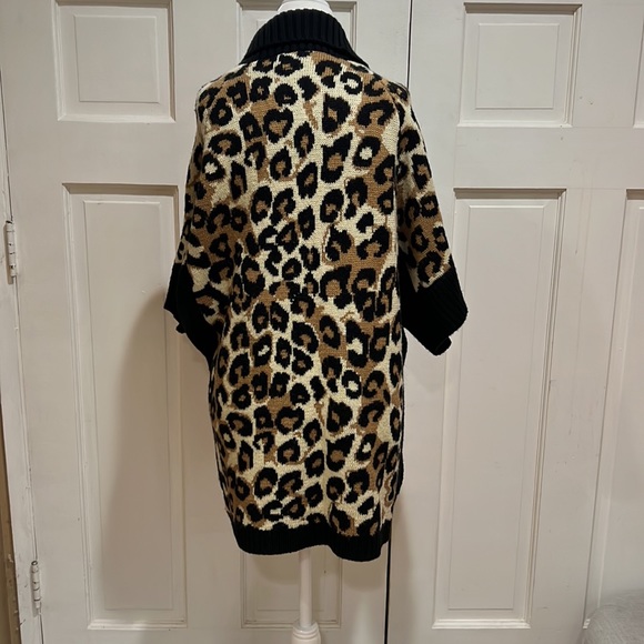 BEBE Cocoon Sweater - Picture 5 of 9